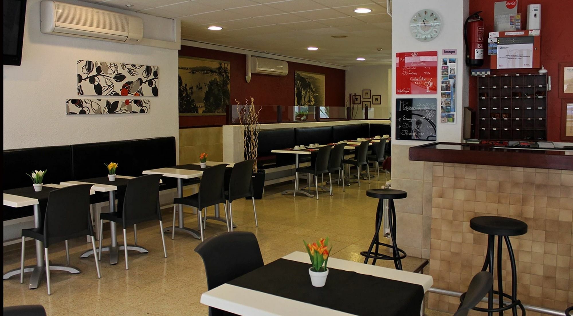 Hostal Regina Blanes Extérieur photo